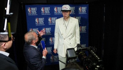 巴西篮球媒体赞杨瀚森：我们在看中国“约基奇”打球