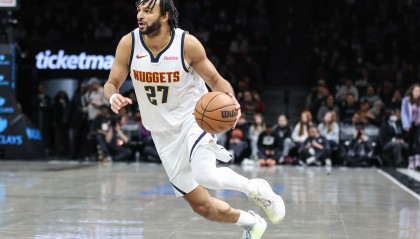 百家乐平台app-詹姆斯：全明星人选由教练决定 但我认为穆雷是全明星&amp;他表现出色