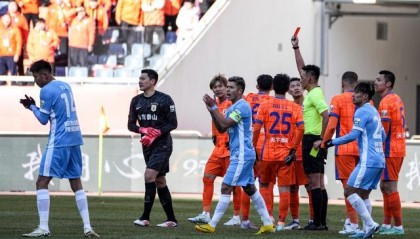 百家乐平台网上赌场-2025中超首轮诸强透视：短板未补 国脚团显疲态